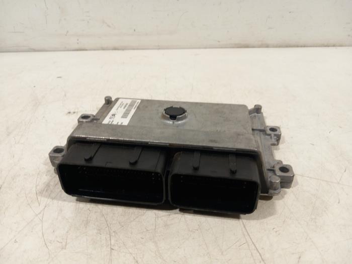 Used Engine management computer Citroen C3 Price € 100,00 Margin scheme offered by Van der Ven Autorecycling B.V.