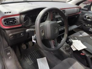 Engine management computer from a Citroen C3 2021