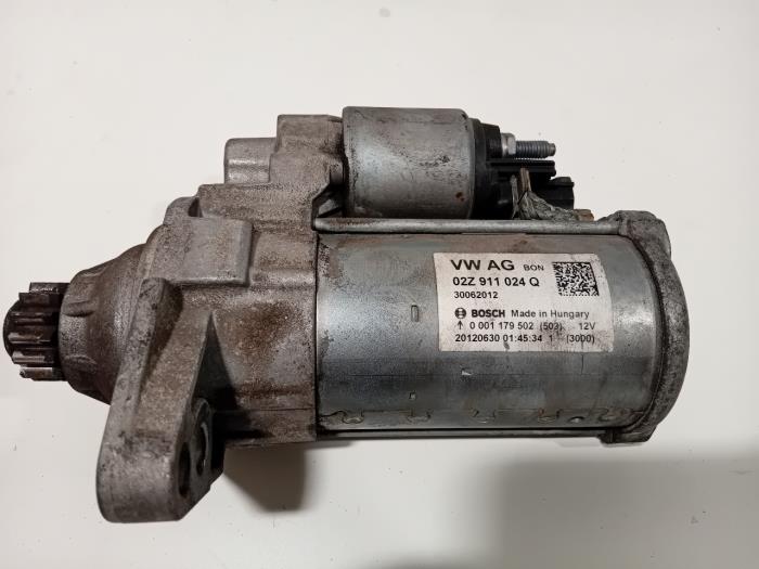 Used Engine management computer Volkswagen E-Golf Price € 10,00 Margin scheme offered by Van der Ven Autorecycling B.V.