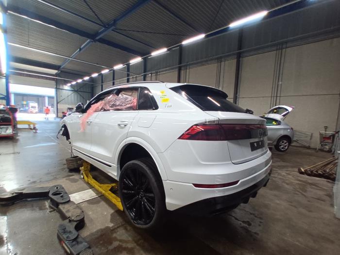 Computer, miscellaneous from a Audi Q8 2025
