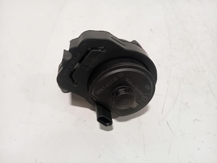 Begagnade Vattenpump BMW 2-Serie Pris € 29,49 Marginaltabell erbjuds av Van der Ven Autorecycling B.V.