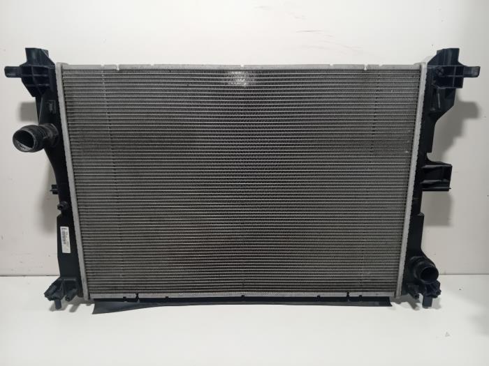 Used Radiator Jeep Renegade Price € 95,00 Margin scheme offered by Van der Ven Autorecycling B.V.