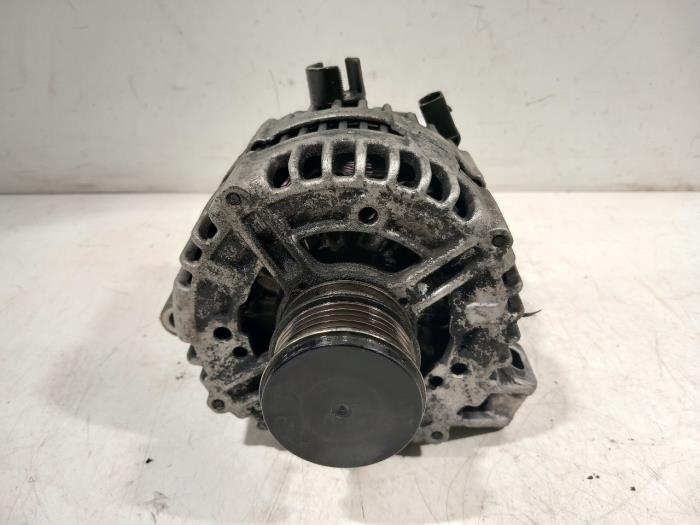 Usagé Dynamo Volvo S60 Prix € 45,00 Règlement à la marge proposé par Van der Ven Autorecycling B.V.