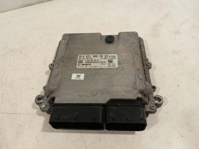 Used Engine management computer Mercedes Vito Price € 95,00 Margin scheme offered by Van der Ven Autorecycling B.V.