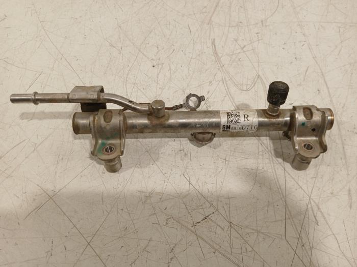 Usagé Système d'injection Opel Karl Prix € 45,00 Règlement à la marge proposé par Van der Ven Autorecycling B.V.