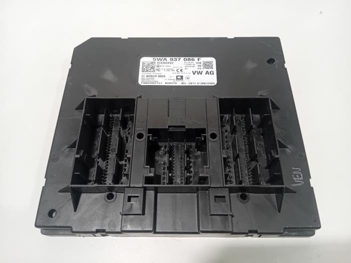 Used Body control computer Volkswagen Golf Price € 99,99 Margin scheme offered by Van der Ven Autorecycling B.V.