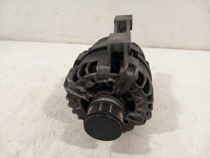 Usagé Dynamo Volvo XC60 Prix € 85,00 Règlement à la marge proposé par Van der Ven Autorecycling B.V.