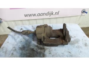 Used Rear brake calliper, right BMW 3 serie (E92) 325d 24V Price € 39,99 Margin scheme offered by Autodemontage Aandijk
