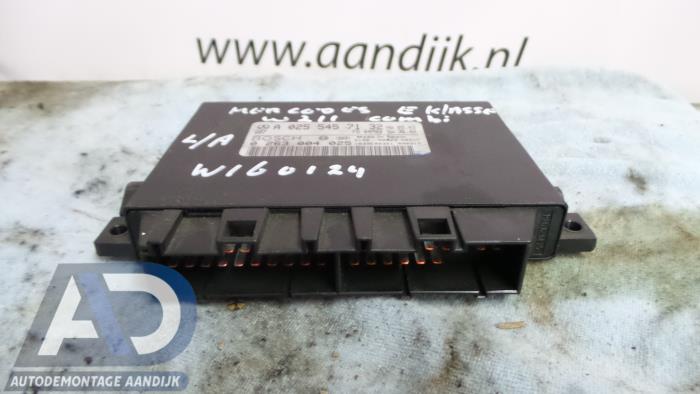 Begagnade PDC-modul Mercedes E Combi (S211) 3.2 E-320 CDI 24V Pris € 24,99 Marginaltabell erbjuds av Autodemontage Aandijk