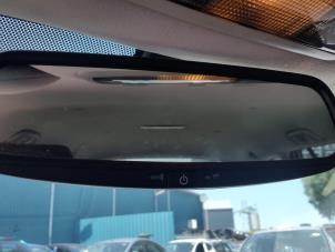 Usados Retrovisor interior Toyota Avensis Wagon (T25/B1E) 2.2 D-4D 16V D-CAT Precio de solicitud ofrecido por Autodemontage Aandijk