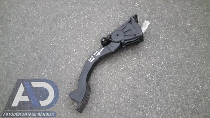 Gaspedalposition Sensor van een Ford Focus 2 1.6 TDCi 16V 110 2006
