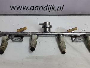 Used Fuel injector nozzle Ford Mondeo III Wagon 1.8 16V Price on request offered by Autodemontage Aandijk