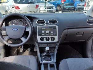 Gebrauchte Airbag Set + Modul Ford Focus 2 1.6 TDCi 16V 110 Preis auf Anfrage angeboten von Autodemontage Aandijk