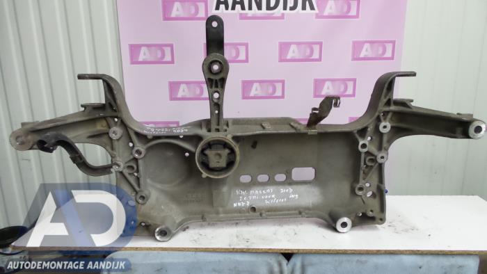 Used Subframe Volkswagen Passat (3C2) 2.0 TDI 140 Price € 49,99 Margin scheme offered by Autodemontage Aandijk