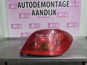 Used Taillight, right Peugeot 307 (3A/C/D) 1.4 16V Price € 29,99 Margin scheme offered by Autodemontage Aandijk