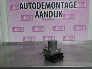 Używane Pompa ABS Mercedes B (W245,242) 2.0 B-180 CDI 16V Cena € 64,99 Procedura marży oferowane przez Autodemontage Aandijk