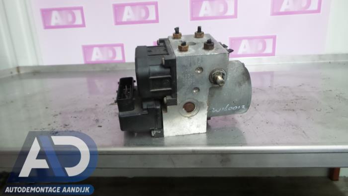 Begagnade ABS-pump Citroen Berlingo Cinqspace, Multispace 1.6 16V Pris € 64,99 Marginaltabell erbjuds av Autodemontage Aandijk