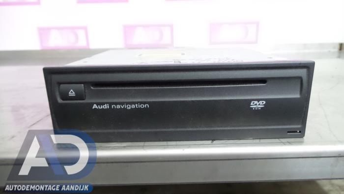 Używane Modul nawigacji Audi A6 Avant Quattro (C6) 3.0 TDI V6 24V Cena € 149,99 Procedura marży oferowane przez Autodemontage Aandijk