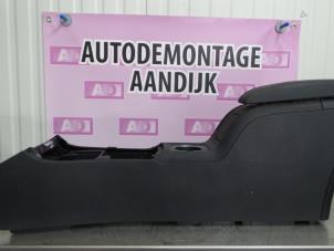 Used Middle console Mercedes A-Klasse Price € 95,00 Margin scheme offered by Autodemontage Aandijk