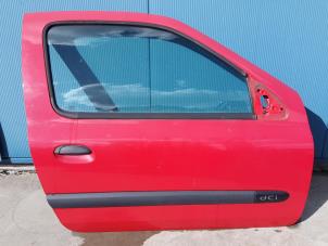 Used Door 2-door, right Renault Clio II Societe (SB) 1.5 dCi 65 Price € 74,99 Margin scheme offered by Autodemontage Aandijk