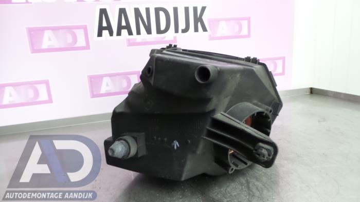Gebrauchte Luftfiltergehäuse Audi A6 (C6) 2.0 TDI 16V Preis € 39,99 Margenregelung angeboten von Autodemontage Aandijk