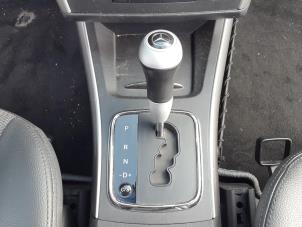 Used Automatic gear selector Mercedes B (W245,242) 2.0 B-200 CDI 16V Price € 75,00 Margin scheme offered by Autodemontage Aandijk