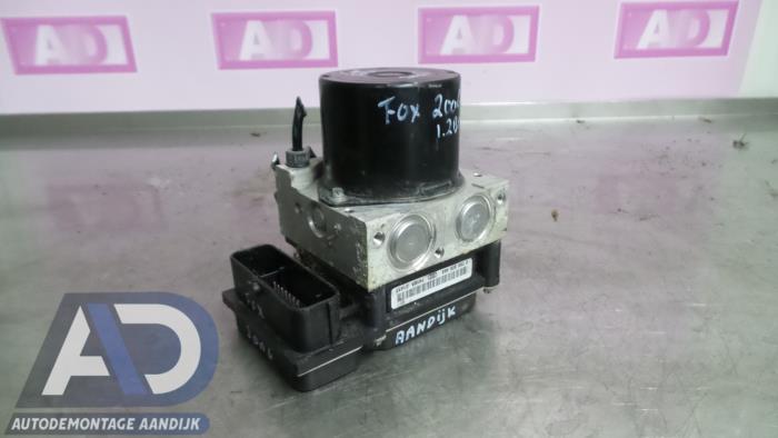 Used ABS pump Volkswagen Fox (5Z) 1.2 Price € 39,99 Margin scheme offered by Autodemontage Aandijk