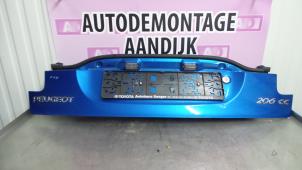 Used Tailgate Peugeot 206 CC (2D) 1.6 16V Price € 74,99 Margin scheme offered by Autodemontage Aandijk