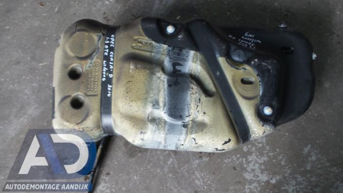 Begagnade Tank Opel Corsa D 1.3 CDTi 16V ecoFLEX Pris € 74,99 Marginaltabell erbjuds av Autodemontage Aandijk