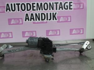 Gebrauchte Scheibenwischermotor + Mechanik Audi A4 Avant Quattro (B7) 3.0 TDI V6 24V Preis € 49,99 Margenregelung angeboten von Autodemontage Aandijk