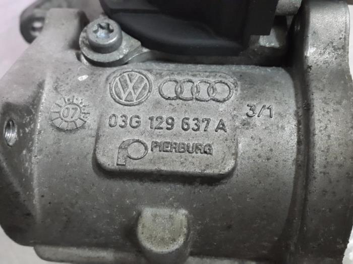 AGR Ventil van een Volkswagen Touran (1T1/T2) 1.9 TDI 105 Euro 3 2008