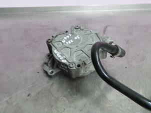 Used Vacuum pump (diesel) Audi A4 (B8) 2.0 TDI 16V Price € 39,99 Margin scheme offered by Autodemontage Aandijk