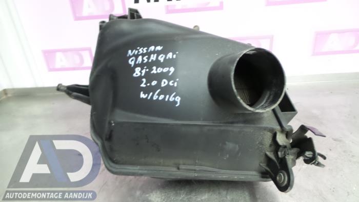 Gebrauchte Luftfiltergehäuse Nissan Qashqai (J10) 2.0 dCi Preis € 39,99 Margenregelung angeboten von Autodemontage Aandijk