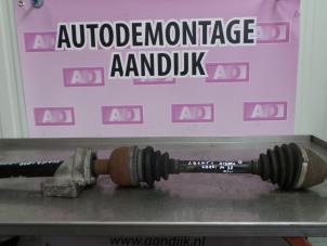 Usagé Cardan droit (transmission) Opel Zafira (M75) 1.9 CDTI Prix € 34,99 Règlement à la marge proposé par Autodemontage Aandijk