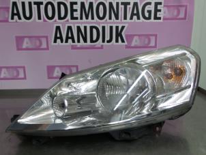 Używane Reflektor lewy Fiat Scudo (270) 2.0 D Multijet Cena € 74,99 Procedura marży oferowane przez Autodemontage Aandijk