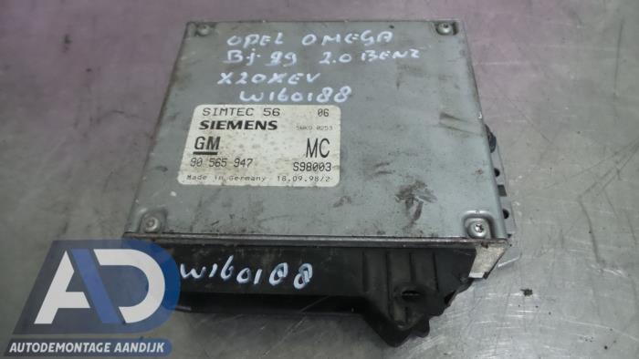 Used Engine management computer Opel Omega B (25/26/27) 2.0i 16V Price € 49,99 Margin scheme offered by Autodemontage Aandijk
