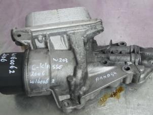 Used Oil filter housing Mercedes C (W203) 2.5 C-230 V6 24V Price € 75,00 Margin scheme offered by Autodemontage Aandijk