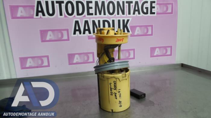 Gebrauchte Förderpumpe Volkswagen Caddy Combi III (2KB,2KJ) 1.9 TDI Preis auf Anfrage angeboten von Autodemontage Aandijk