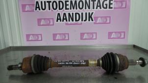 Used Front drive shaft, left Ford Focus 3 Wagon 1.6 Ti-VCT 16V 105 Price € 99,99 Margin scheme offered by Autodemontage Aandijk