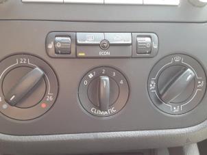 Used Air conditioning control panel Volkswagen Golf V (1K1) 1.9 TDI Price € 39,99 Margin scheme offered by Autodemontage Aandijk