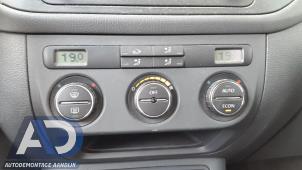 Used Air conditioning control panel Volkswagen Golf Plus (5M1/1KP) 1.9 TDI 105 Price € 39,99 Margin scheme offered by Autodemontage Aandijk