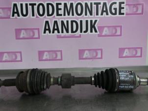 Usagé Arbre de transmission avant gauche Toyota RAV4 (A3) 2.2 D-4D 16V 4x4 Prix € 74,99 Règlement à la marge proposé par Autodemontage Aandijk
