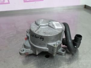 Used Vacuum pump (diesel) Nissan Qashqai (J10) 2.0 dCi Price € 49,99 Margin scheme offered by Autodemontage Aandijk