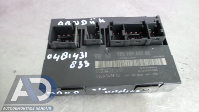 Gebrauchte Central electronic Modul Volkswagen Golf Plus Preis € 24,99 Margenregelung angeboten von Autodemontage Aandijk