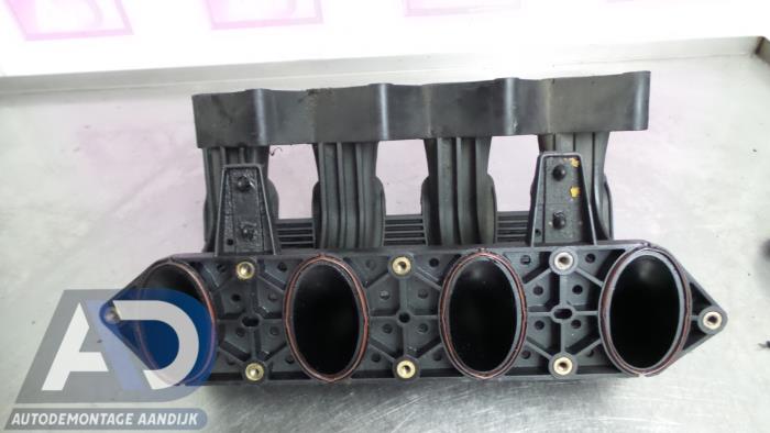 Intake manifold from a Mercedes Vito 2003