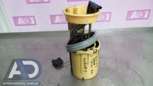 Usagé Pompe refoulante Volkswagen Transporter T5 1.9 TDi Prix € 69,99 Règlement à la marge proposé par Autodemontage Aandijk