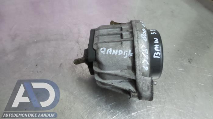 Used Engine mount BMW 3 serie Touring (E91) 320d 16V Price € 24,99 Margin scheme offered by Autodemontage Aandijk