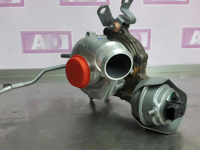 Turbo from a Ford S-Max (GBW) 2.0 TDCi 16V 140 2014