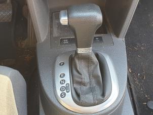Gebrauchte Wahlhebel Automatik Volkswagen Touran (1T1/T2) 2.0 TDI DPF Preis auf Anfrage angeboten von Autodemontage Aandijk