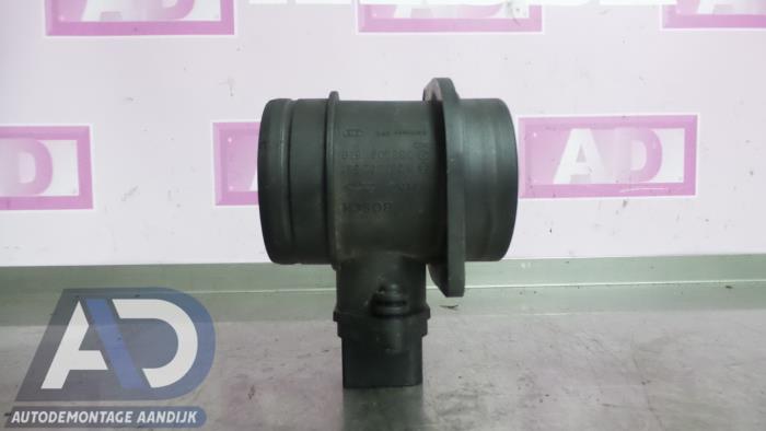 Used Air mass meter Volkswagen Touran (1T1/T2) 1.9 TDI 105 Euro 3 Price € 14,99 Margin scheme offered by Autodemontage Aandijk